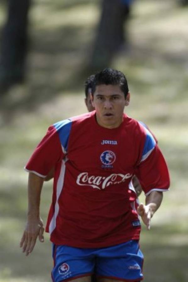 ¡EQUIPAZO! Así era el súper plantel del Olimpia tricampeón con Nahún Espinoza