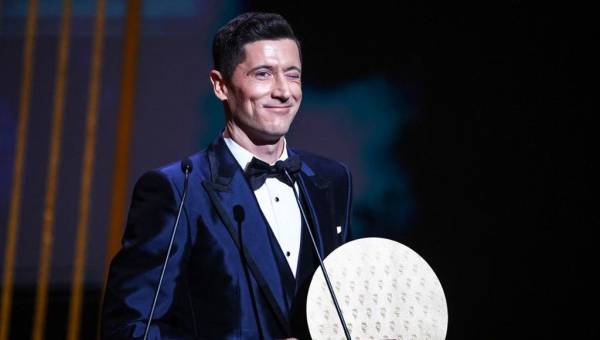 La revista France Football analizará si le entrega el Balón de Oro 2020 a Lewandowski.