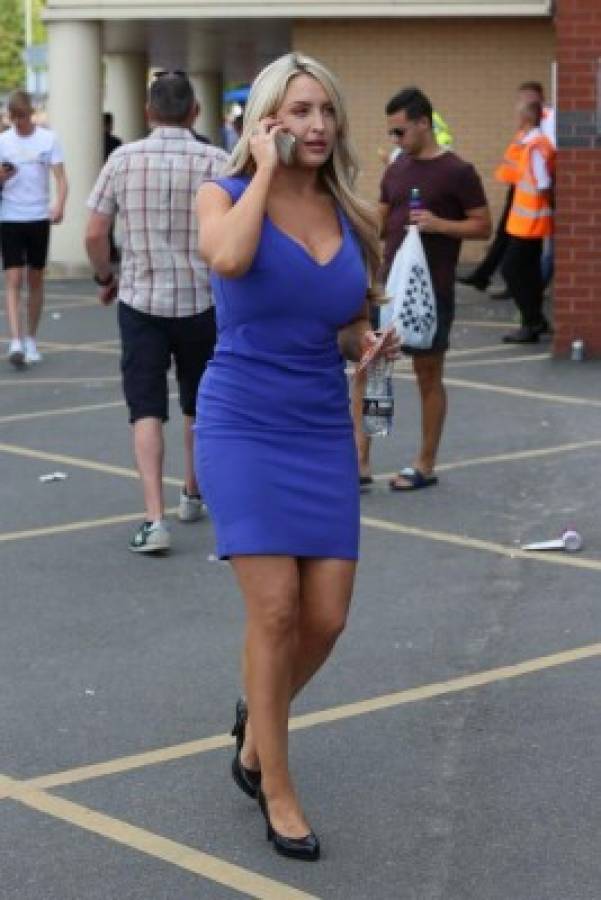 Emma Louise Jones, la sexy presentadora de Leeds TV que causa furor en redes