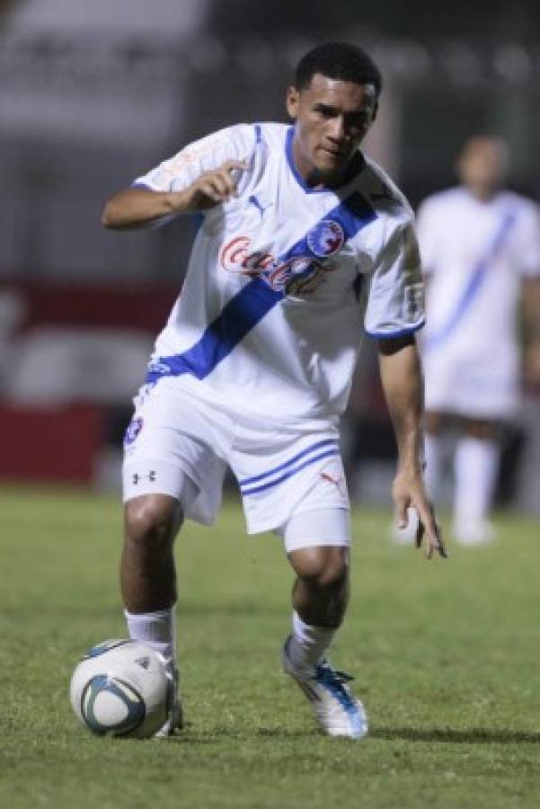 Conoce a los futbolistas con más títulos en Liga Nacional de Honduras