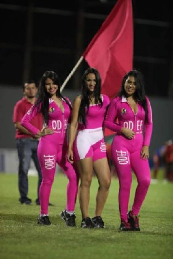 ¡Mamacitas! Las chicas más lindas que se han visto en los estadios de Honduras