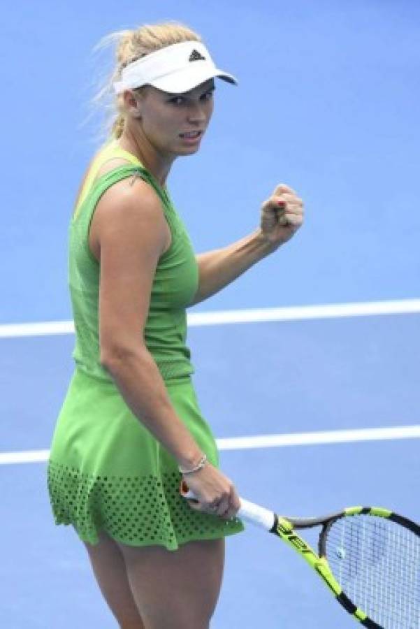 Caroline Wozniacki, la sensual tenista que sufre una enfermedad degenerativa, anuncia su retiro