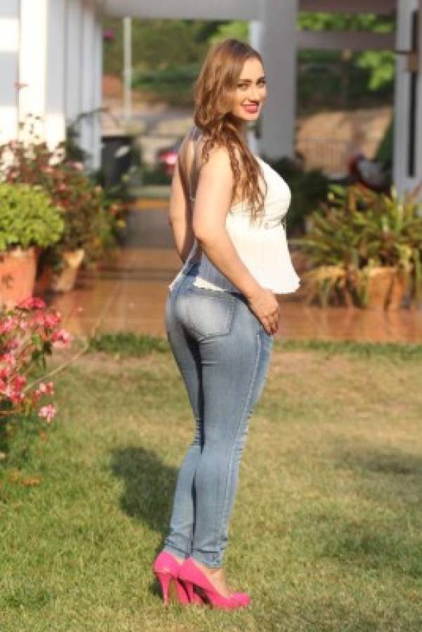 ¡Qué belleza! Mariela Rodríguez, la presentadora hondureña y abogada que suspira por Olimpia