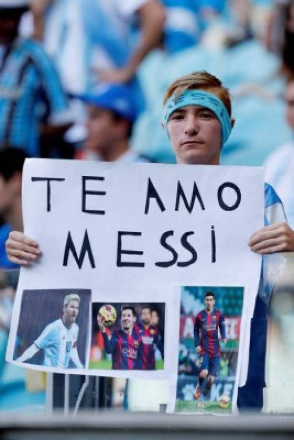 NO SE VIO EN TV: La visita de Antonella, la misteriosa novia en las gradas y la solicitud de niño a Messi