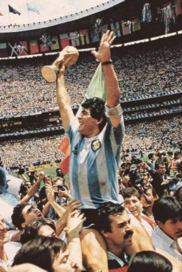 24 imagenes para recordar de Diego Maradona.