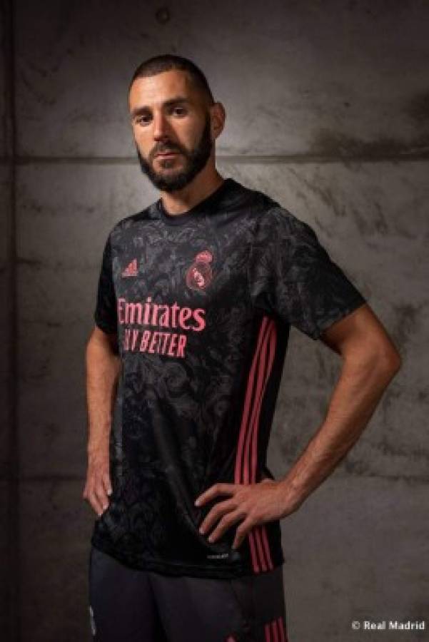 Real Madrid presenta su tercera camiseta: Así son las raras equipaciones alternativas de los otros clubes