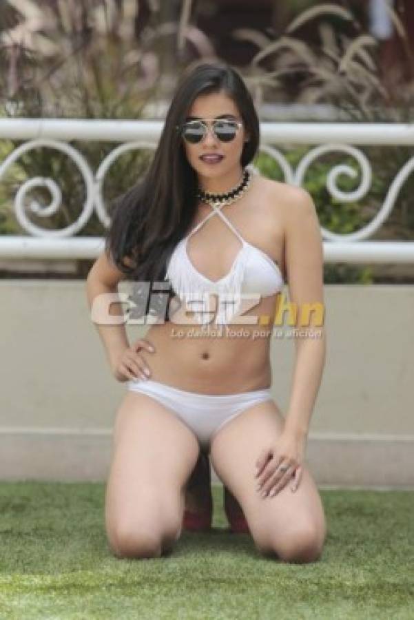 Así es la infartante Alejandra Rubio que lanza propuesta a jugadores de Olimpia