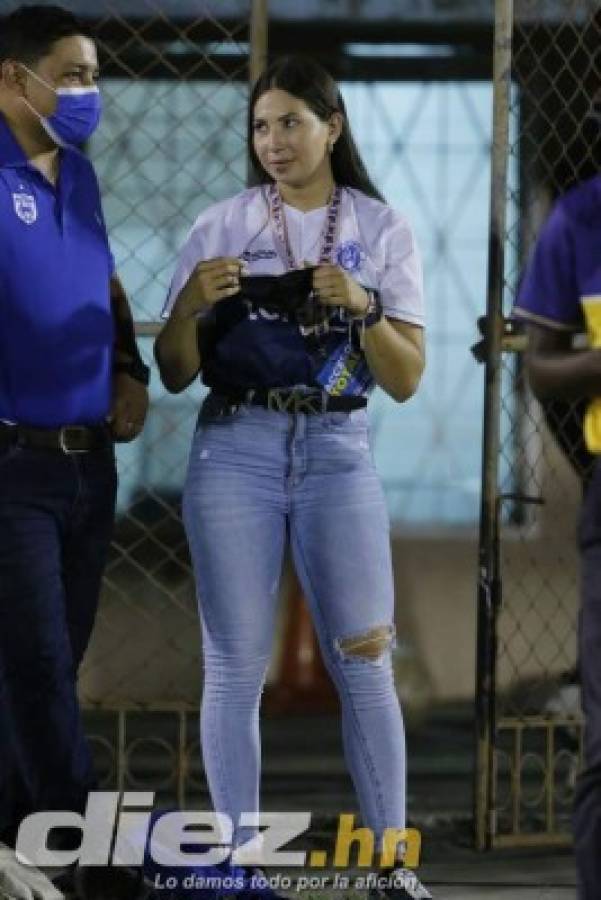 Solo bellezas: La guapa relacionadora pública del Vida y novias de futbolistas deslumbran en La Ceiba