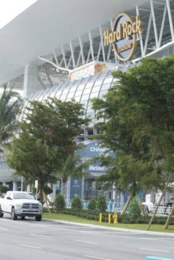 ¡HASTA CON PISCINA! Así es el Hard Rock Stadium donde jugará el Barcelona contra el Real Madrid