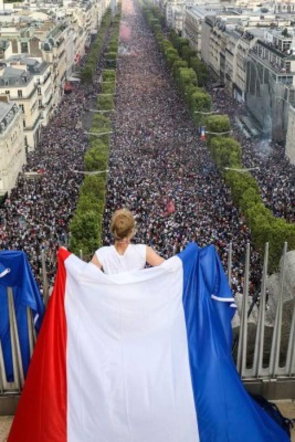 Éxtasis en Francia: El país se vuelve loco y todos salen a festejar el título mundial