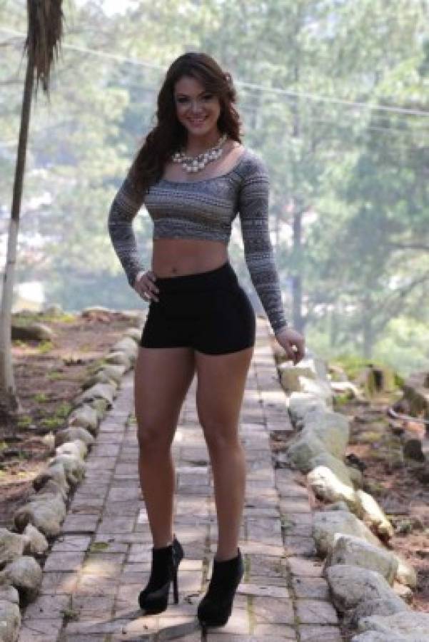 FOTOS: Así es Stephanie Maradiaga, la reyna del bikini en Honduras