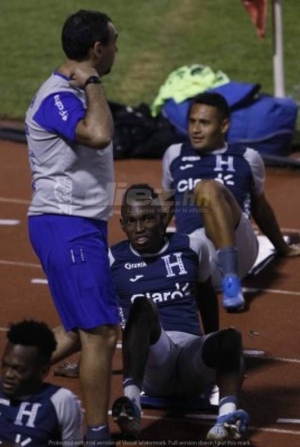 La visita especial en la práctica de la Selección de Honduras y el gesto de Fabián Coito