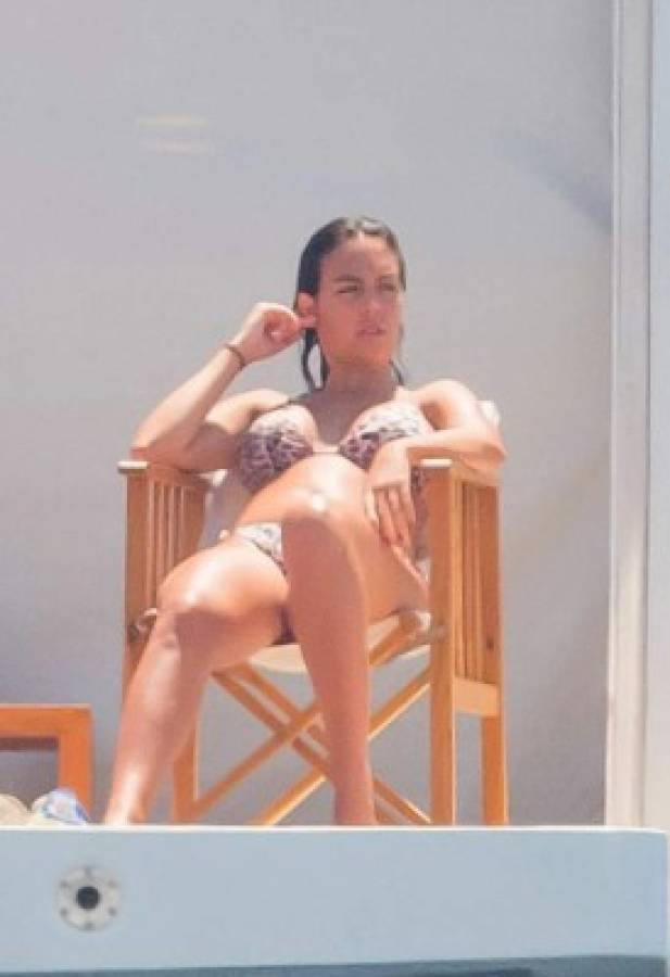 FOTOS: Las infartantes vacaciones de Cristiano Ronaldo y Georgina Rodríguez en Francia