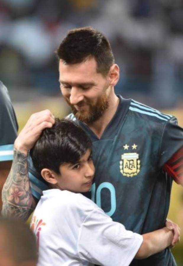 No viste en TV: El bonito gesto de Messi en el triunfo de Argentina ante Brasil