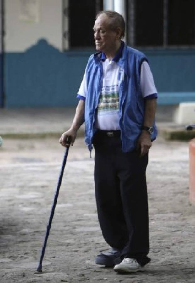 Así viven exmundialistas del 82 por los que diputada pidió pensión vitalicia