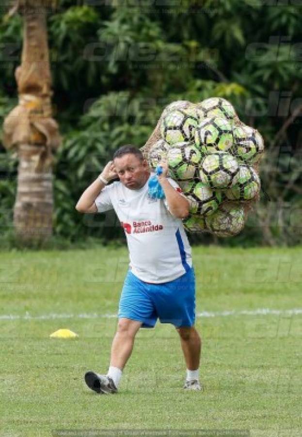 FOTOS: Olimpia trajo hasta porterías para preparar la semifinal en Tela