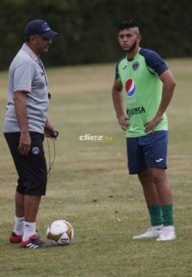 ¡En fotos! Presencia de Emilio Izaguirre y mucha concentración en el entreno de Motagua