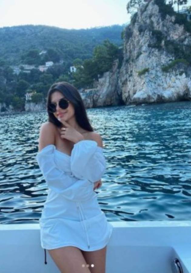 Ya parecen hermanas: La hermosa hija de Daniella Semaan ya cumplió 21 años