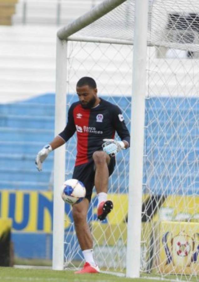 ¡Con cambios obligados! El 11 con el que Olimpia buscaría remontarle a Motagua y asegurar el campeonísimo