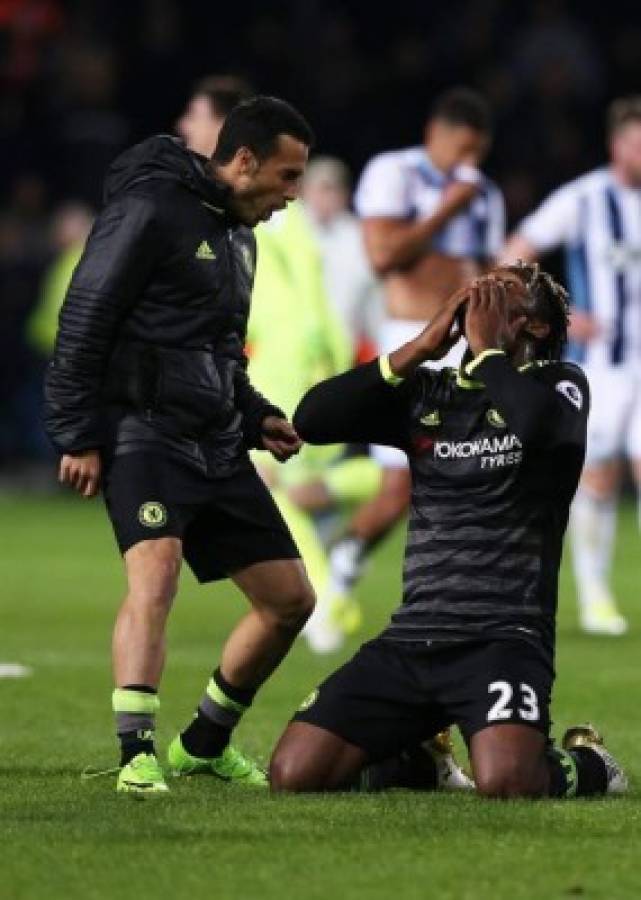 ¡LOCURA! Así festejó el Chelsea su sexto título en la Premier League