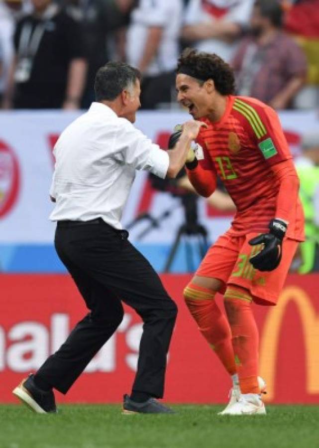 Emotivas imágenes: El día más feliz de Juan Carlos Osorio como técnico de México