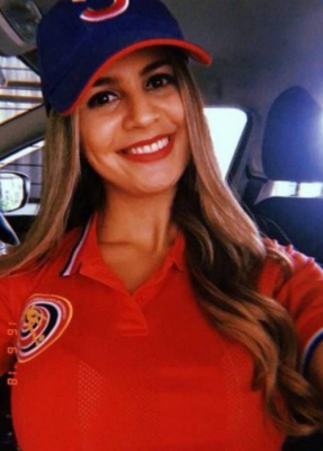 Fernada Chacón, la guapa periodista hija de ex jugador tico y seguidora del Real Madrid