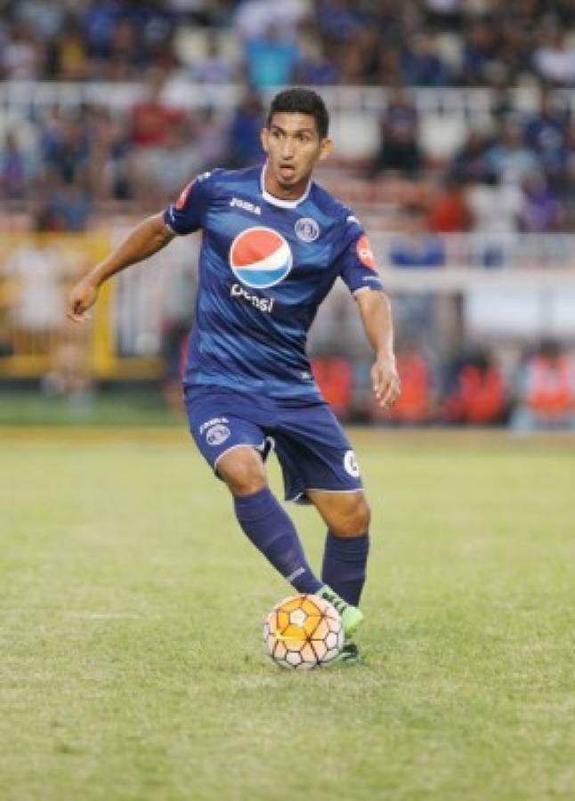 FICHAJES: Rony Flores al extranjero y Marathón anuncia dos bajas