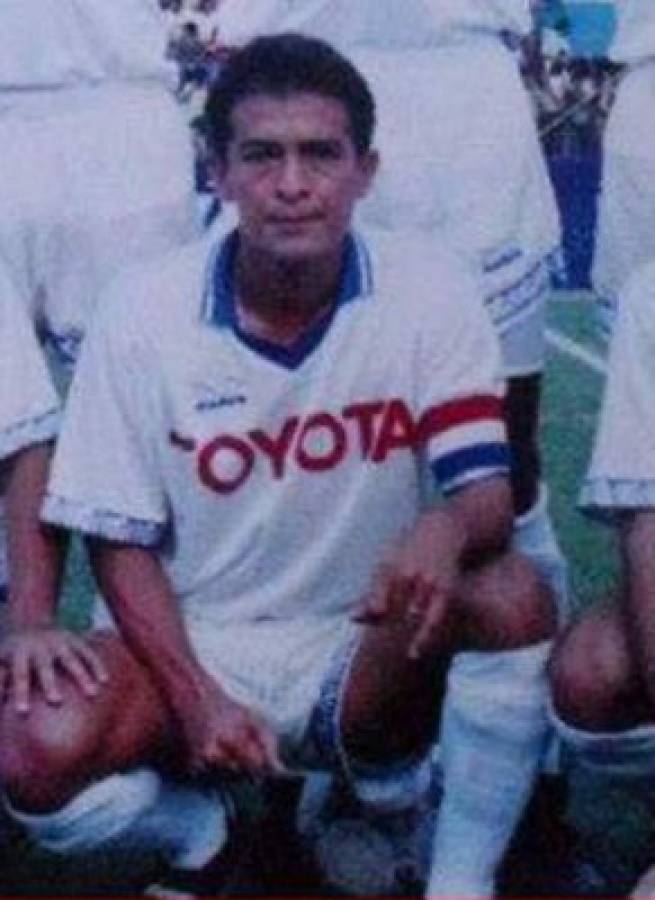 ¡Una reliquia! La foto que le recuerdan a Fabián Coito jugando para Olimpia en la temporada 1994-95