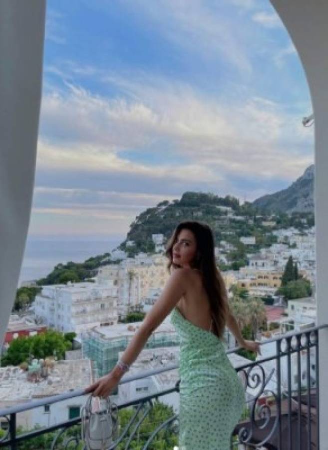 Sandra Garal, la infartante novia de Marco Asensio, deslumbra en sus vacaciones en Italia