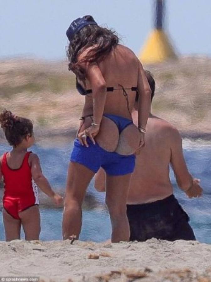 Daniella Semaan: 44 años, cinco hijos y un cuerpazo... las fotos más sexy de la esposa de Fabregas