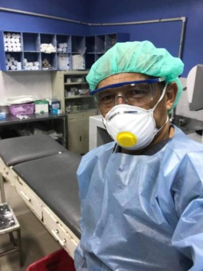 Gilberto Reyes, el médico de Real España que lucha en primera línea contra el coronavirus