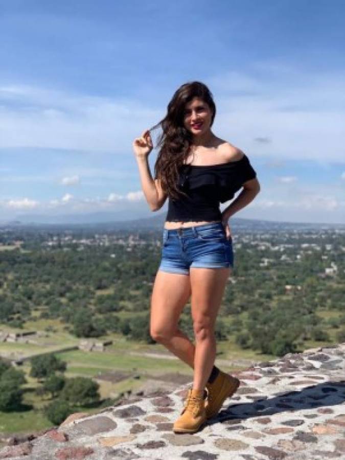 Alondra González, la preciosa jugadora que protagonizó la primer gran polémica de fichajes en México
