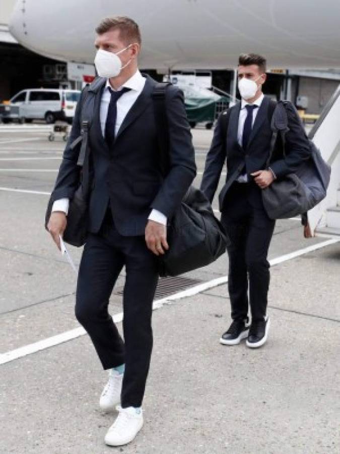 La típica de Kroos y un Militao imponente: así fue la llegada del Real Madrid a Londres para buscar la final de Champions