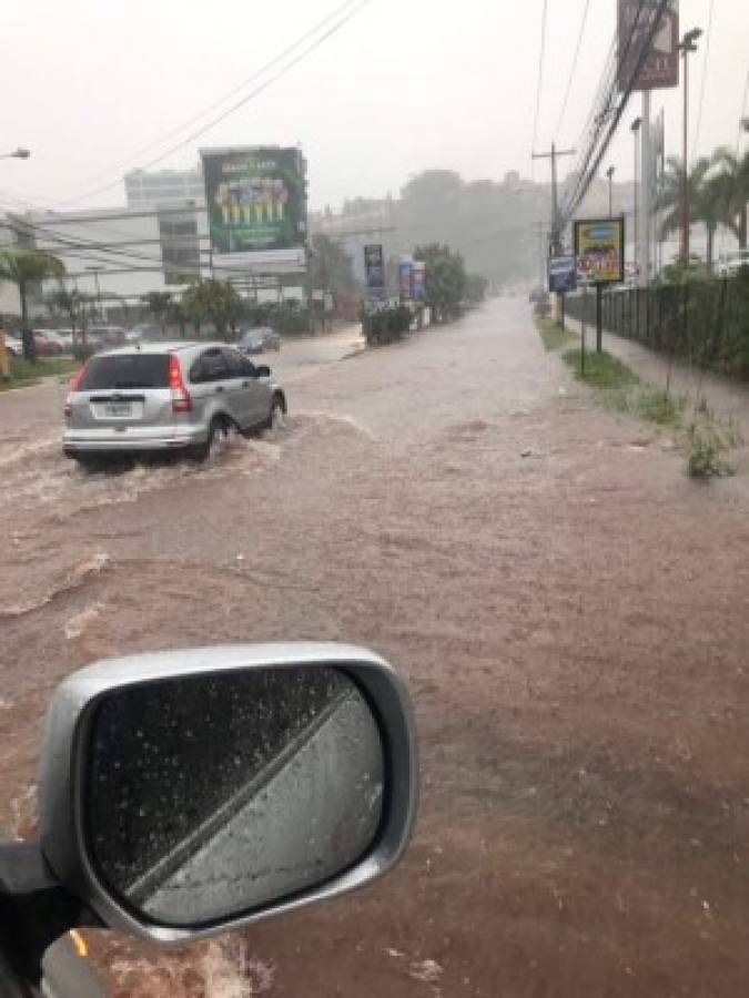 INFORME ESPECIAL: Tormenta eléctrica inunda a Tegucigalpa