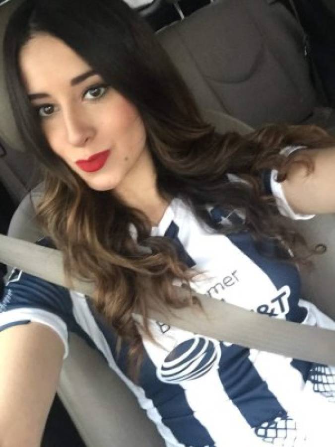 Thelma Salinas, la guapa seguidora del Monterrey que quiere ver a su equipo campeón