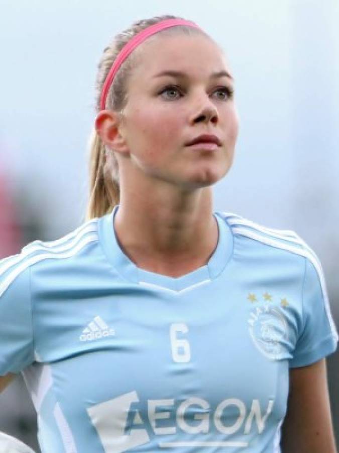 Las 10 jugadoras más lindas del fútbol femenino