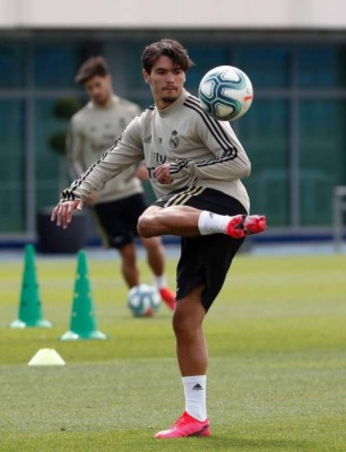 Solo uno con mascarilla: Real Madrid regreso a los entrenamientos con nuevos looks y sin protección