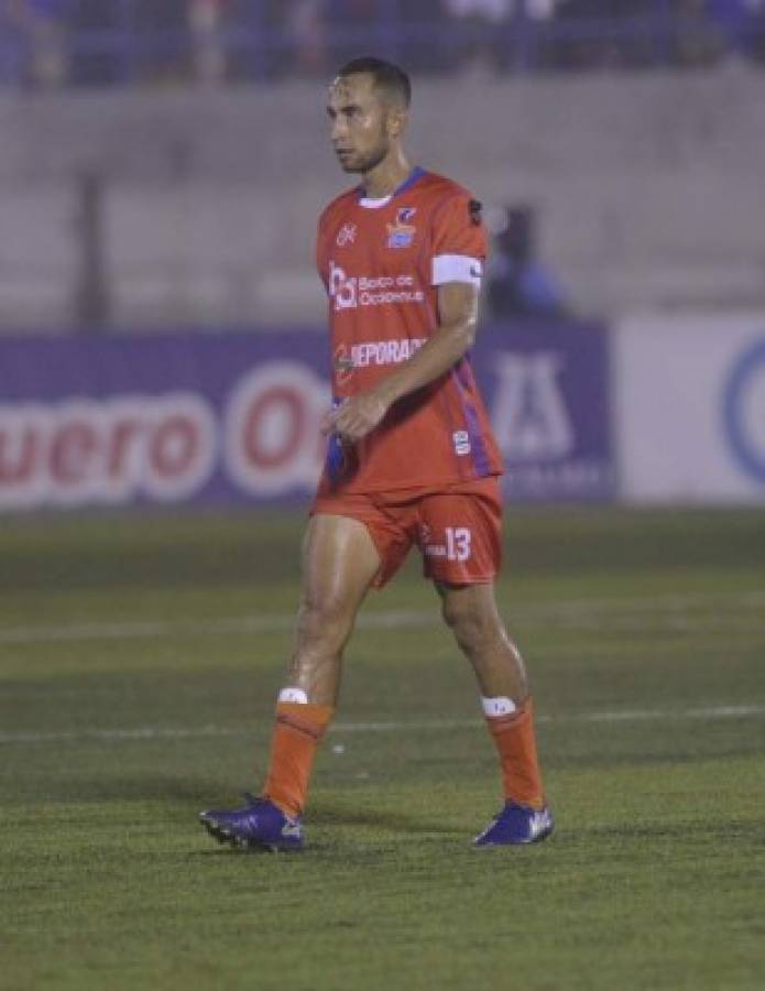 Lavando cabezales, vendiendo en mercados y como albañiles: La dura cuarentena de futbolistas y exfutbolistas