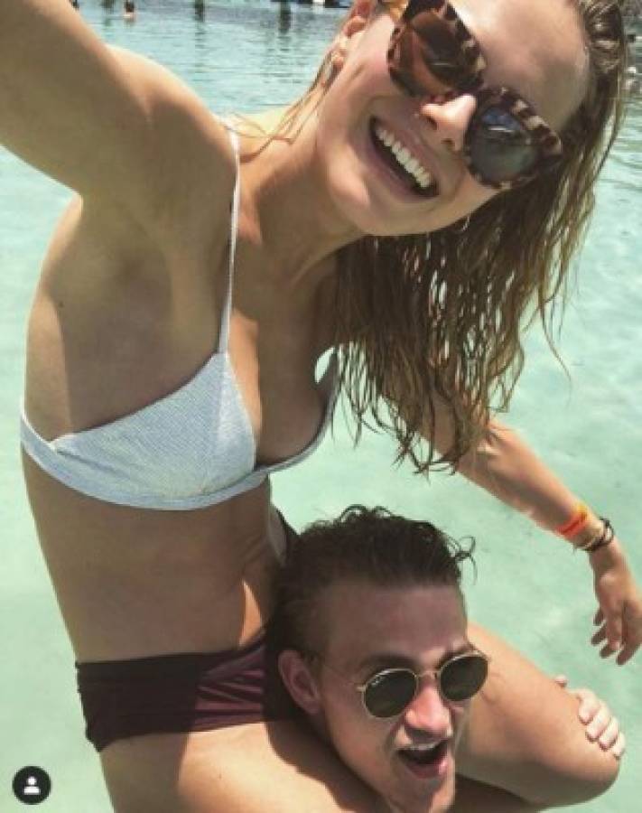 Fotos: De Ligt se marcha a la 'isla de los cerdos' con su espectacular novia