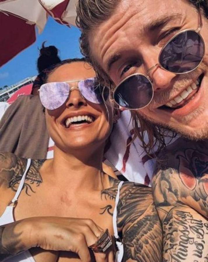 Karius también falla en el amor: Escándalo tras ser cazado siendo infiel con mujer misteriosa