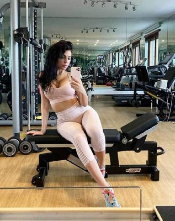 FOTOS: Georgina Rodríguez explota Instagram como la nueva musa del yoga