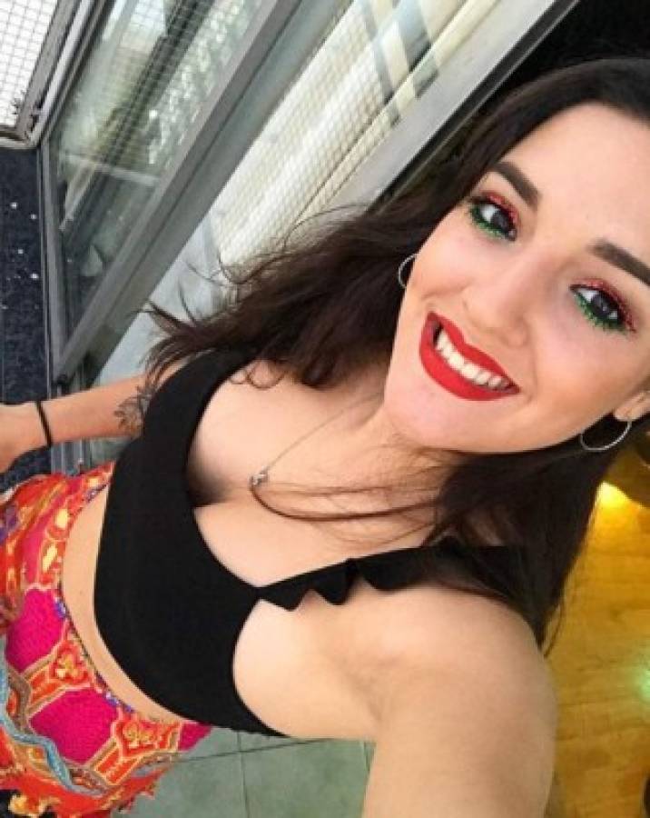 Jana, la hija pequeña de Maradona, infartante en su debut como modelo de lencería