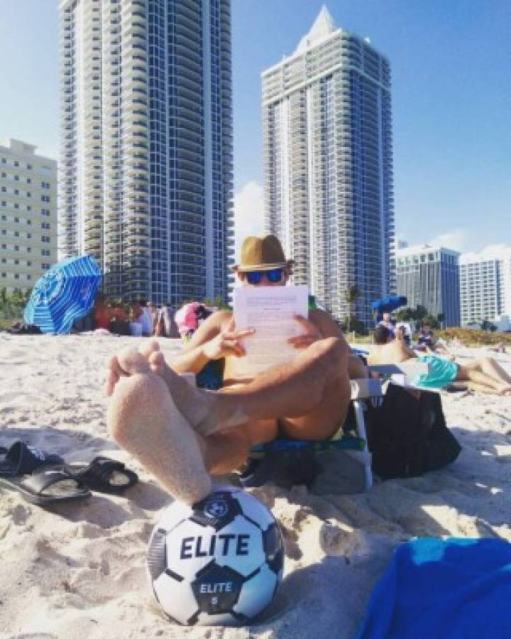 ¡Sol, playa y micrófonos! La nueva vida de Carlos 'Pescado' Ruiz en Miami