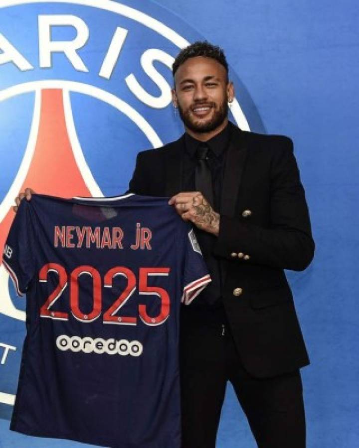 Promesa con Keylor Navas y dos bombazos: Así convenció PSG a Neymar para su renovación