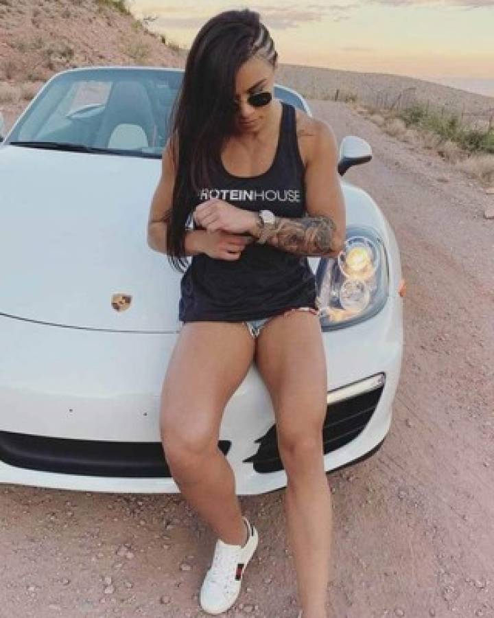 ¡Romance! Claudia Gadelha, peleadora de la UFC, está saliendo con una popular 'ring girl'