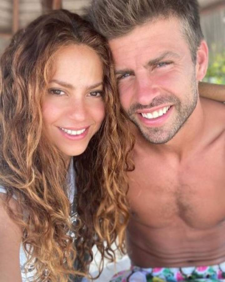 Shakira, pareja de Piqué, enciende Instagram con tres ardientes fotos en traje de baño