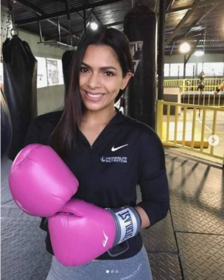 Loren Mercadal, la bella presentadora que es fiel seguidora del Olimpia