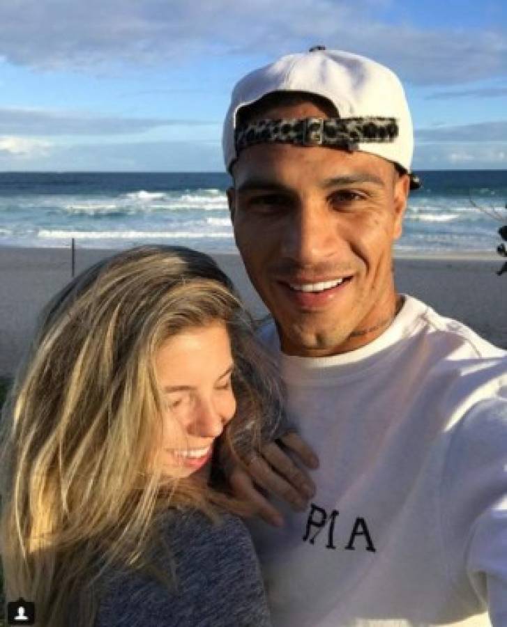 Thaísa Leal, la espectacular brasileña que acompaña a Paolo Guerrero en su peor momento