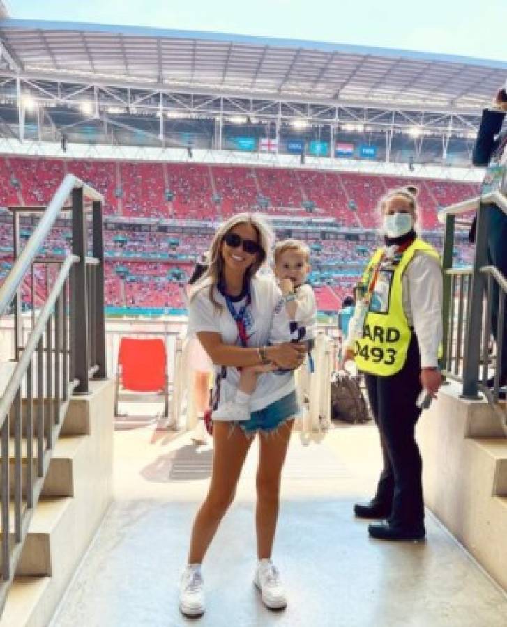 Georgina Rodríguez, la más sexy: Novias de futbolistas roban suspiros en los estadios de la Eurocopa