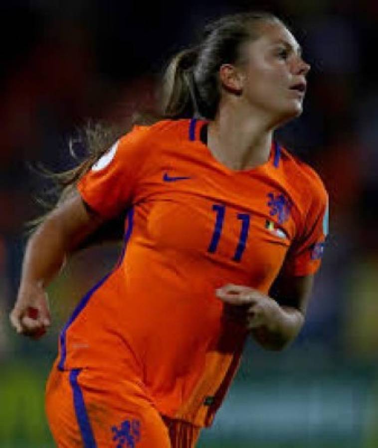 Lieke Martens, la futbolista holandesa que enamora al barcelonismo